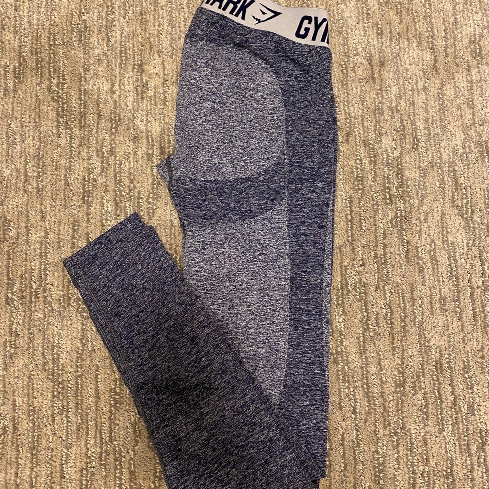 NWOT Gymshark leggings Size S